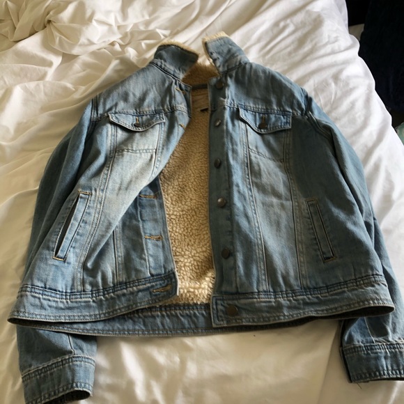 Universal Thread Denim Sherpa Jacket - Picture 3 of 4